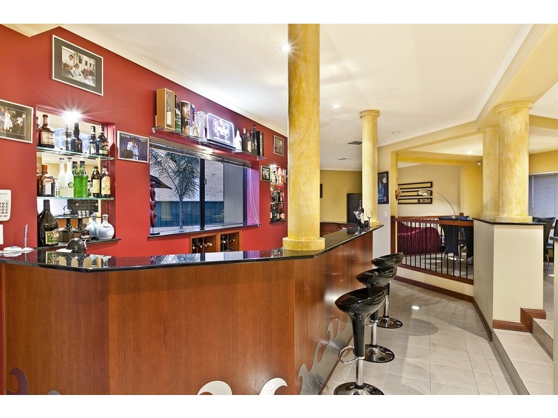 2 Tolley Crescent, Brooklyn Park SA 5032