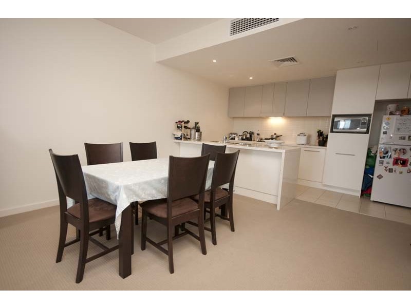 Apt 502, 1-2 Tarni Court, Port Adelaide SA 5015