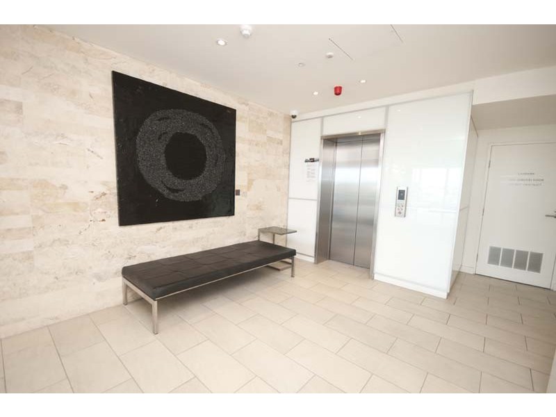 Apt 502, 1-2 Tarni Court, Port Adelaide SA 5015
