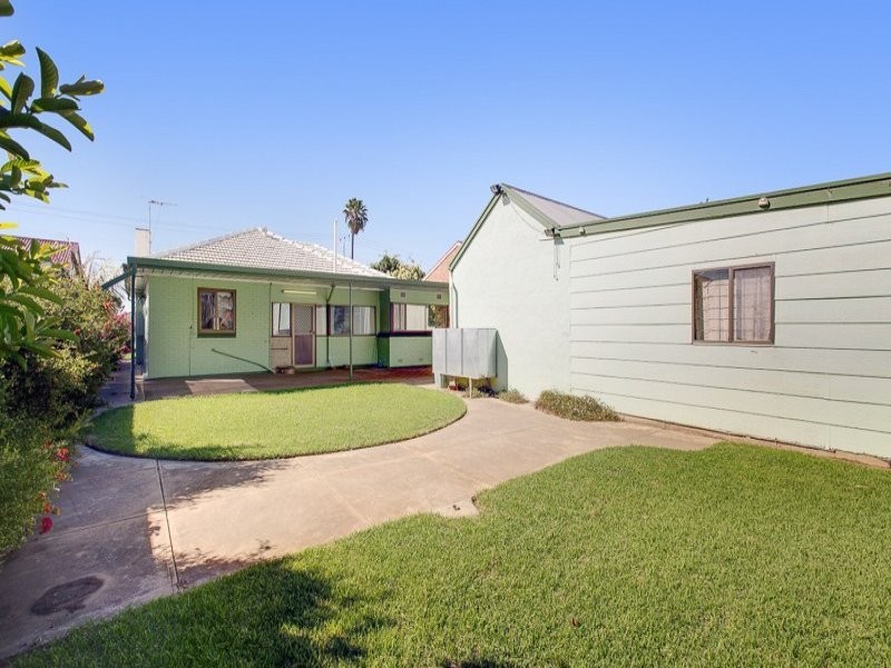 27 Guilford Avenue, Prospect SA 5082