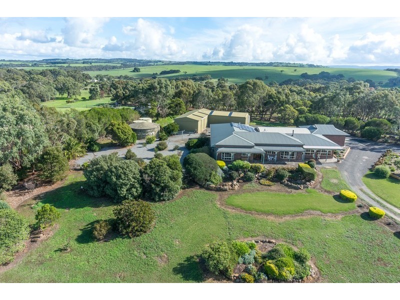 39 Ferrier Drive, Victor Harbor SA 5211