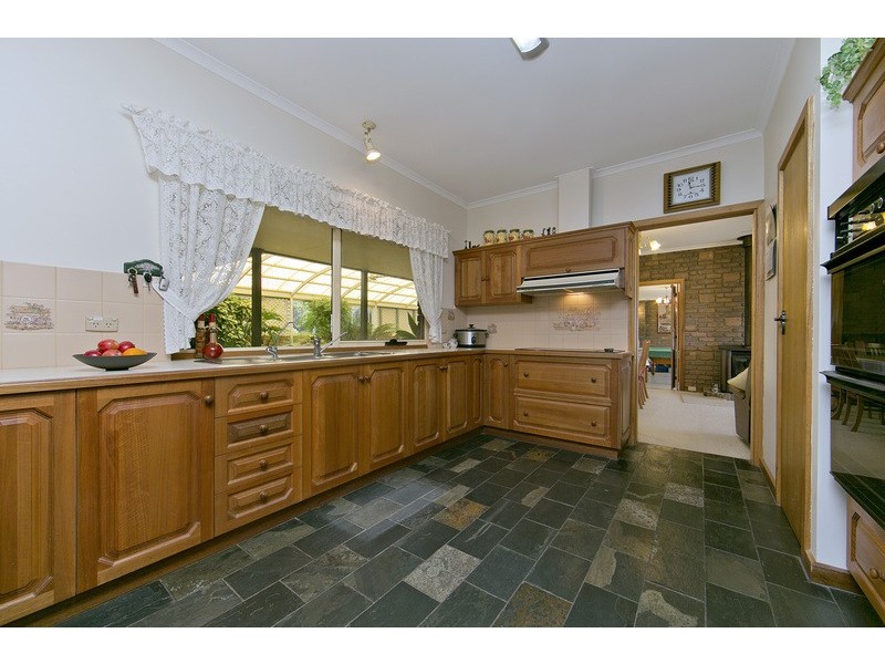 39 Ferrier Drive, Victor Harbor SA 5211