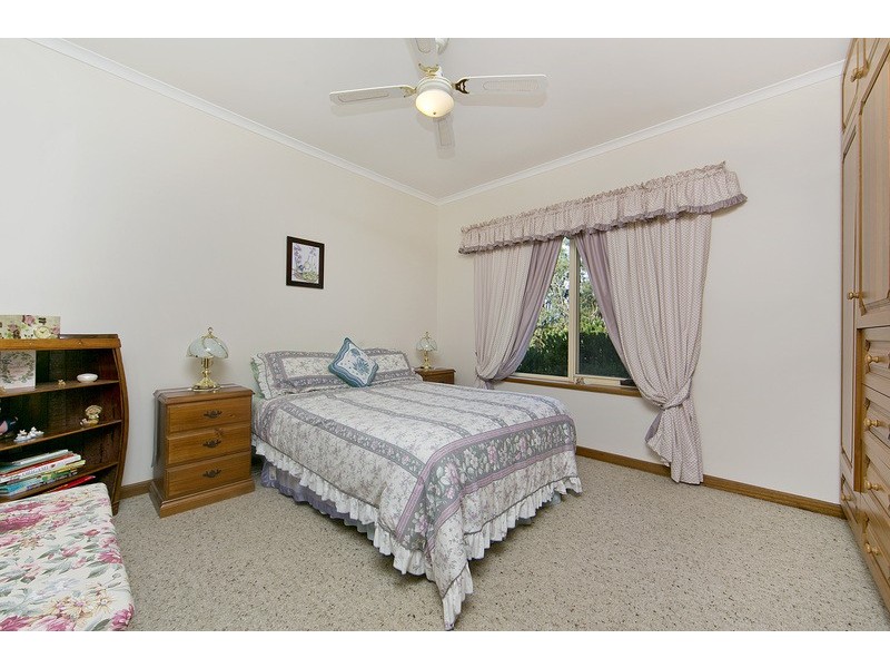 39 Ferrier Drive, Victor Harbor SA 5211