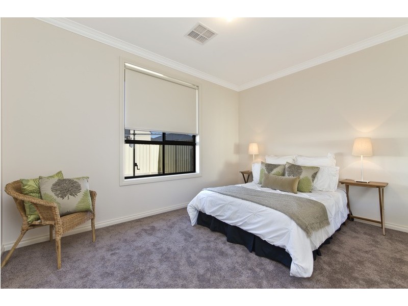 11 Citrus Street, Direk SA 5110