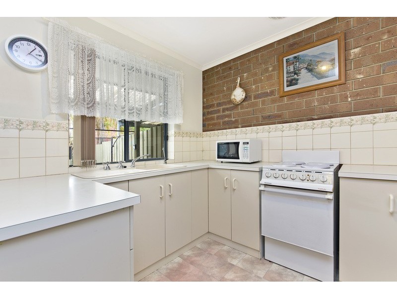 17/48 Sunnymeade Drive, Aberfoyle Park SA 5159