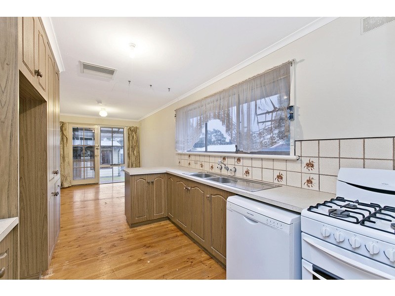 24 Hinkley Road, Morphett Vale SA 5162