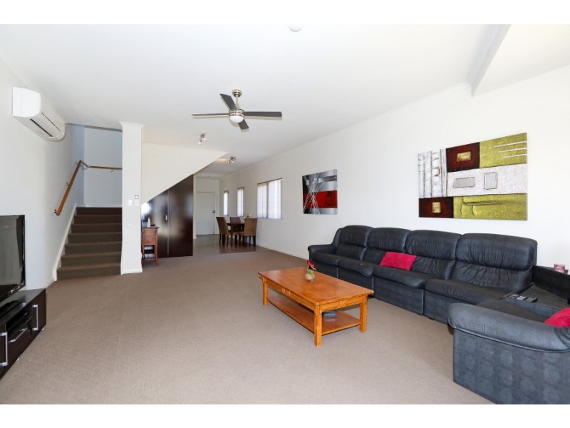 16, 105-107 Elder Drive, Mawson Lakes SA 5095