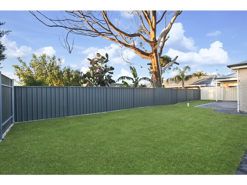 22A Wingfield Street, Clovelly Park SA 5042