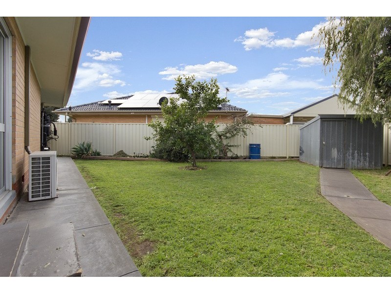 1 Robins Avenue, Findon SA 5023