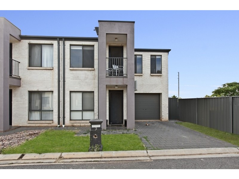 3 Hamra Drive, Smithfield SA 5114