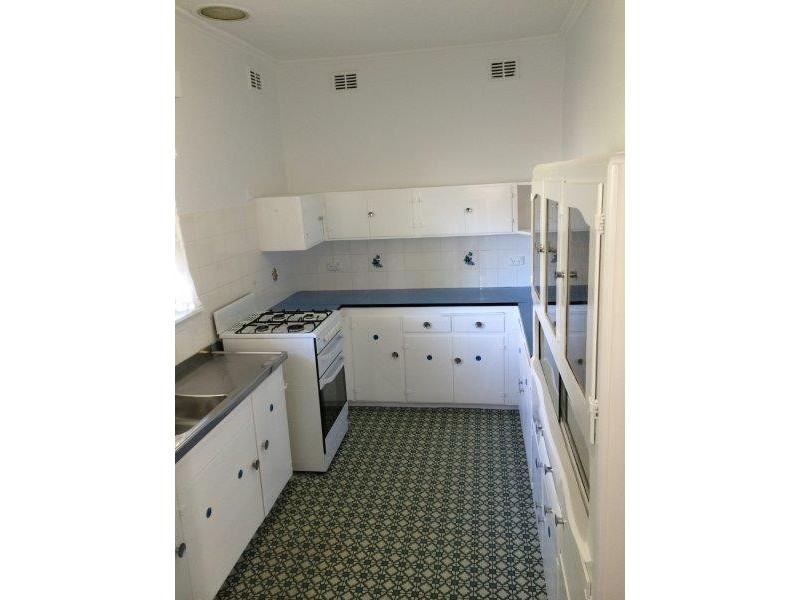 17 Russ Avenue, Seaton SA 5023