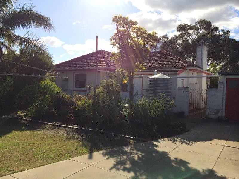 17 Russ Avenue, Seaton SA 5023