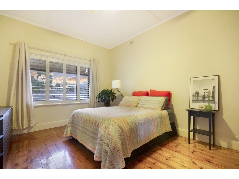 44 McGregor Terrace, Rosewater SA 5013