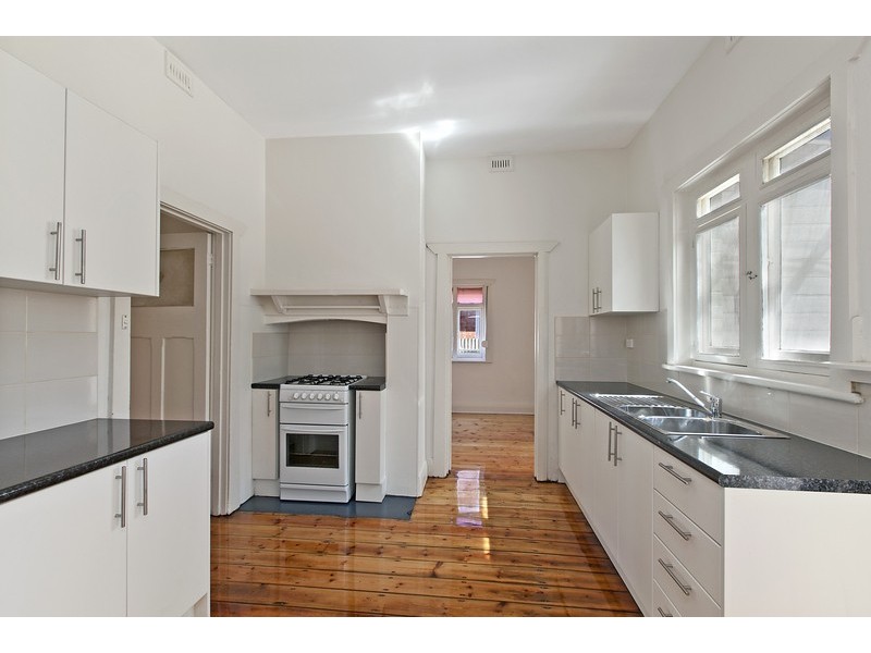 7 Pegler Street, Beverley SA 5009