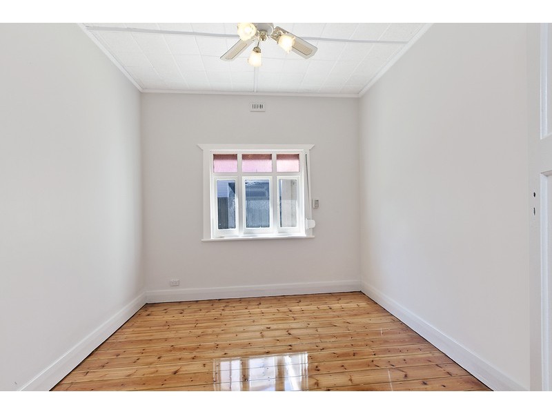 7 Pegler Street, Beverley SA 5009