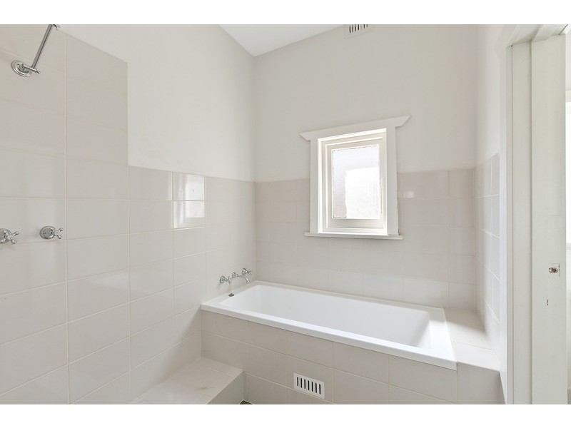 7 Pegler Street, Beverley SA 5009