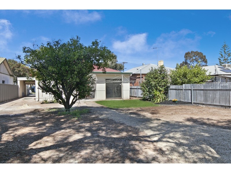7 Pegler Street, Beverley SA 5009