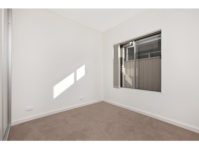 8A Lasscock Avenue, Findon SA 5023