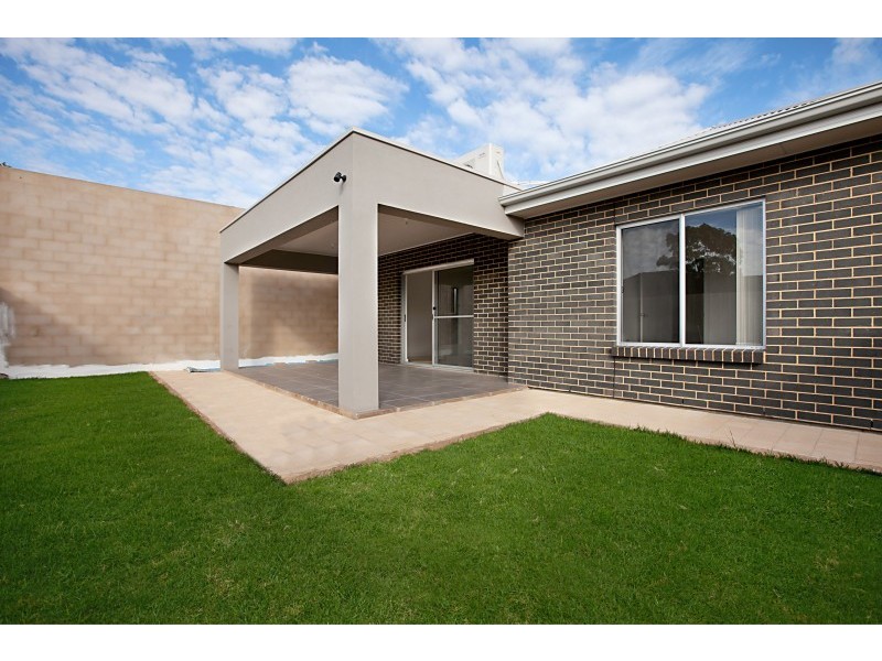 8A Lasscock Avenue, Findon SA 5023