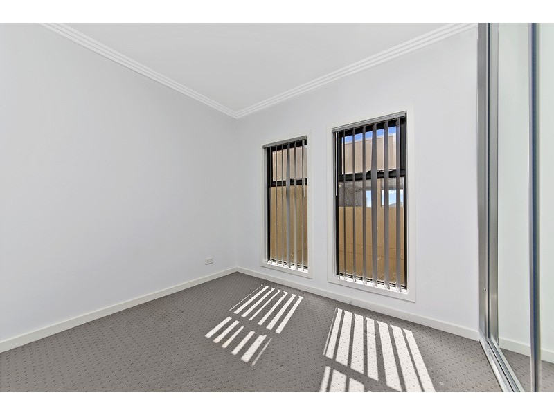 4 Pelican Lane, Mawson Lakes SA 5095