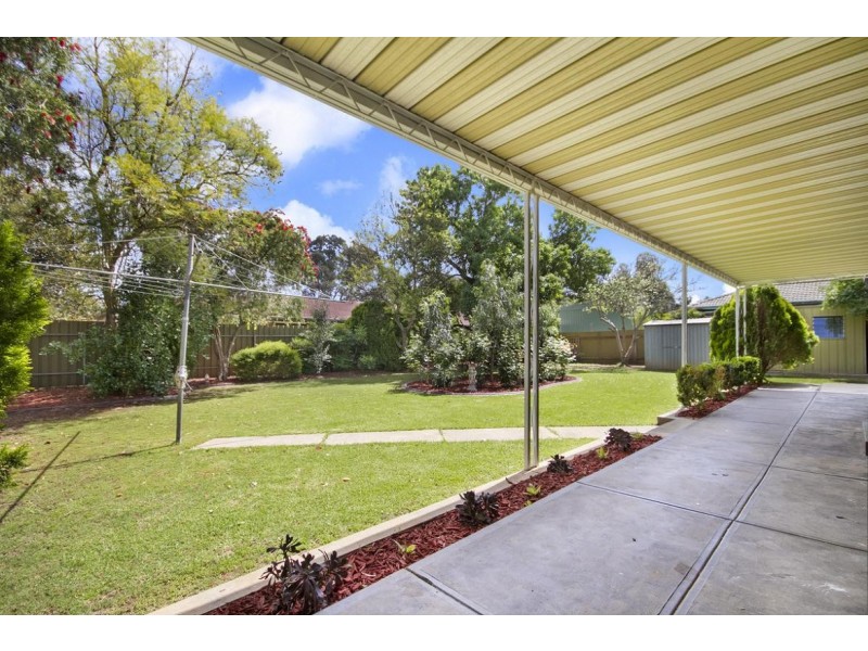 27 Iveleary Avenue, Salisbury East SA 5109