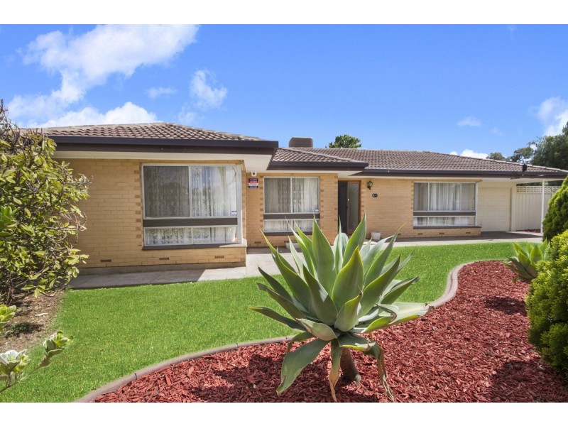 27 Iveleary Avenue, Salisbury East SA 5109