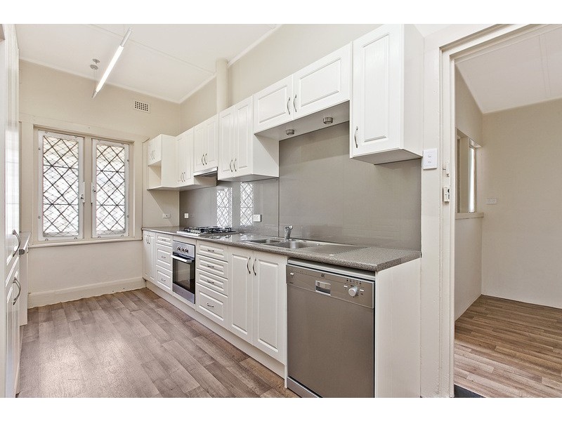 28 Fort Avenue, Kensington Gardens SA 5068