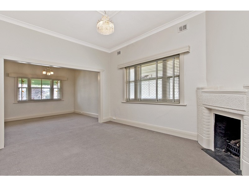 28 Fort Avenue, Kensington Gardens SA 5068