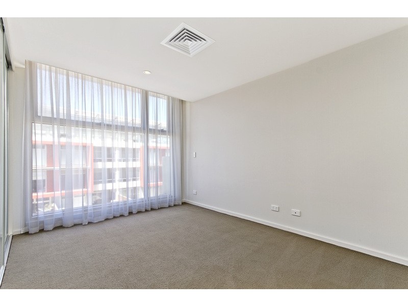 Apt. 409 16-18 Wirra Drive, New Port SA 5015