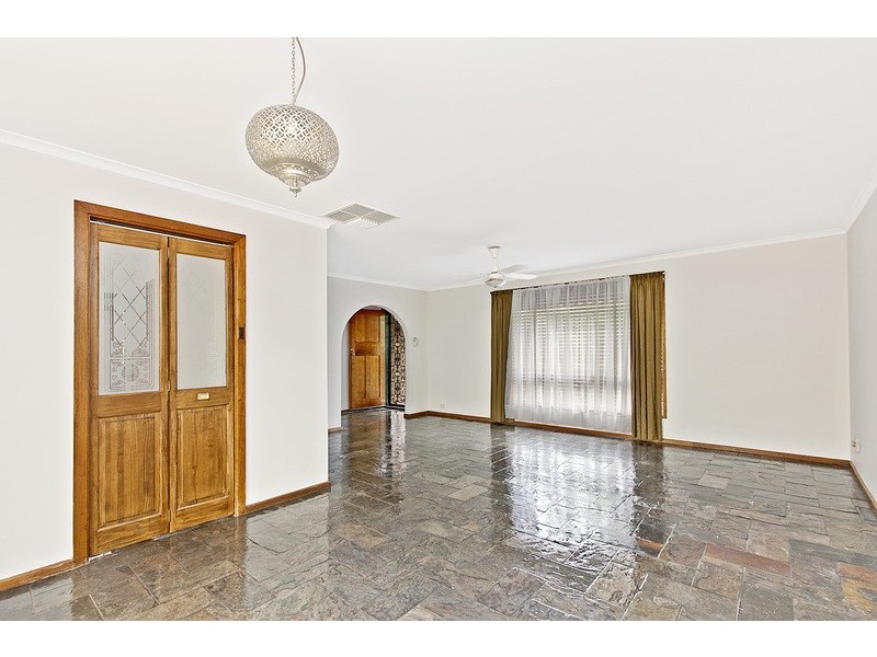 3 Stanbury Avenue, Happy Valley SA 5159