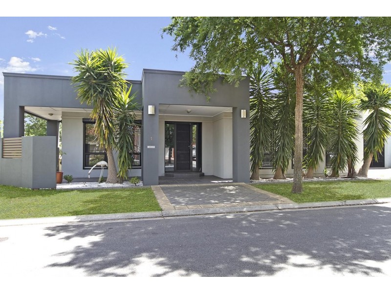 1 Elmwood Court, Mawson Lakes SA 5095