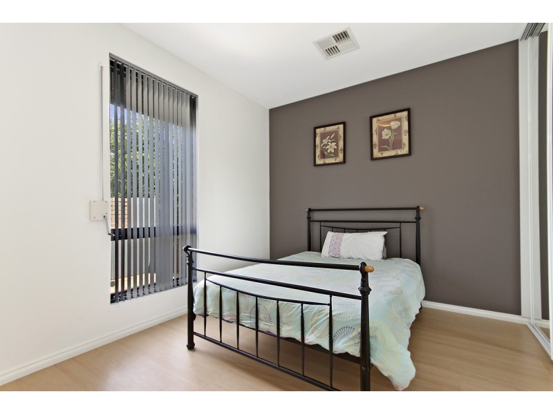 1 Elmwood Court, Mawson Lakes SA 5095