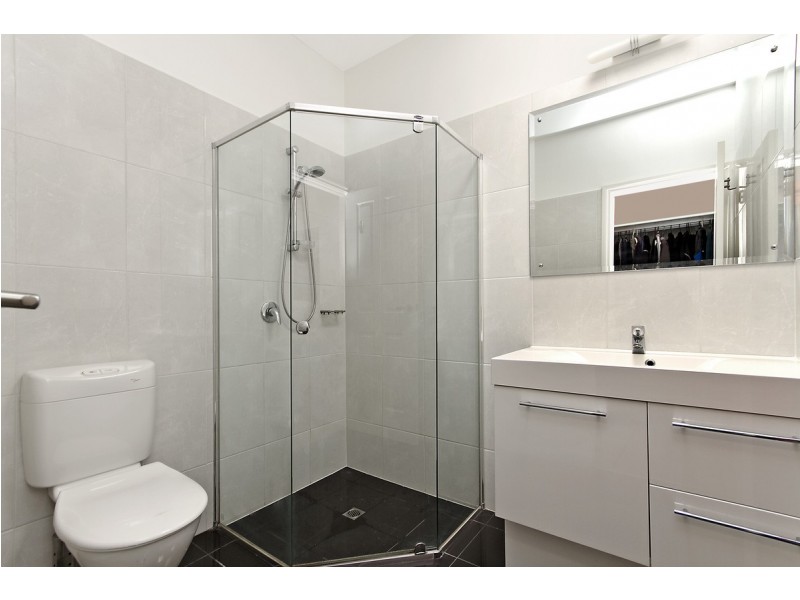 1 Elmwood Court, Mawson Lakes SA 5095