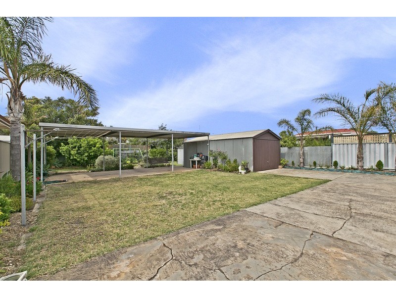 96 Strathfield Terrace, Largs North SA 5016