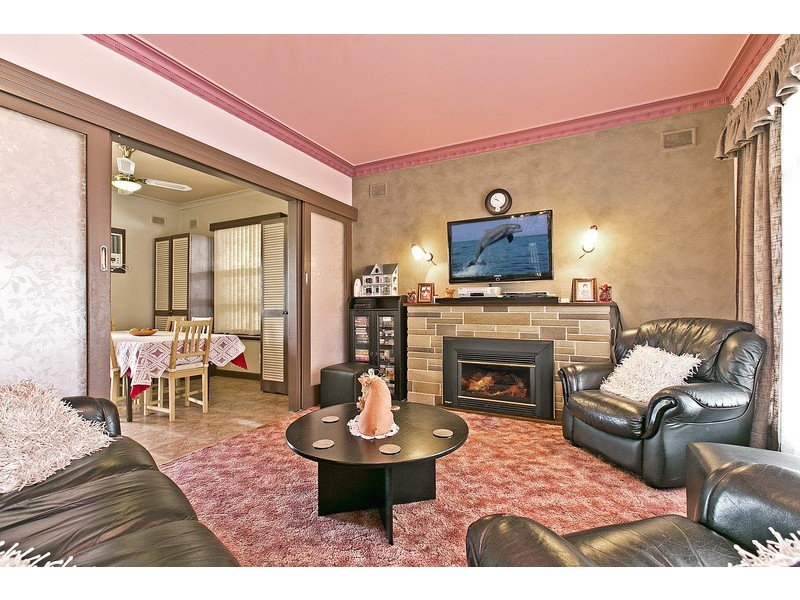 96 Strathfield Terrace, Largs North SA 5016