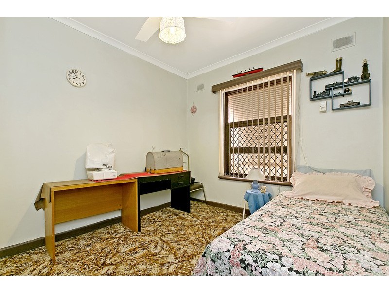 96 Strathfield Terrace, Largs North SA 5016