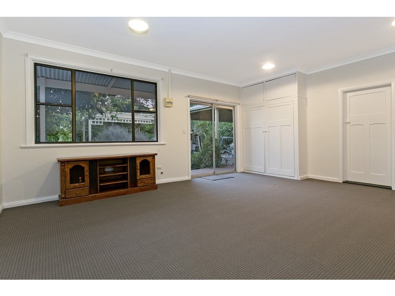 15 Gladstone Road, Blackwood SA 5051