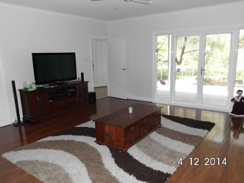 50 Yurilla Drive, Bellevue Heights SA 5050