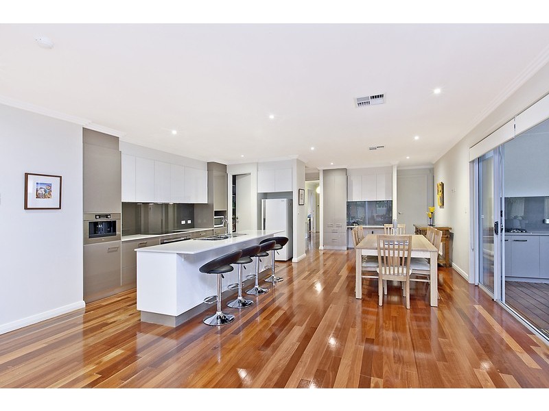 31 HMAS Australia Rd, Henley Beach South SA 5022