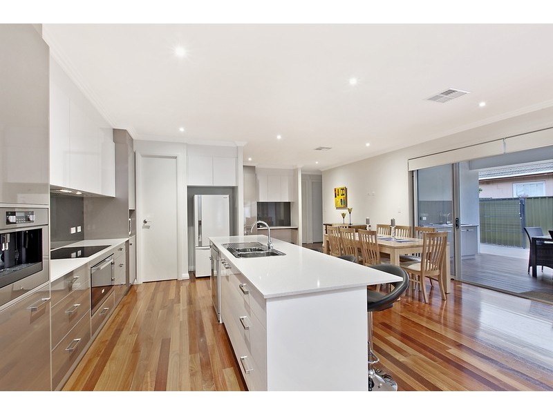 31 HMAS Australia Rd, Henley Beach South SA 5022