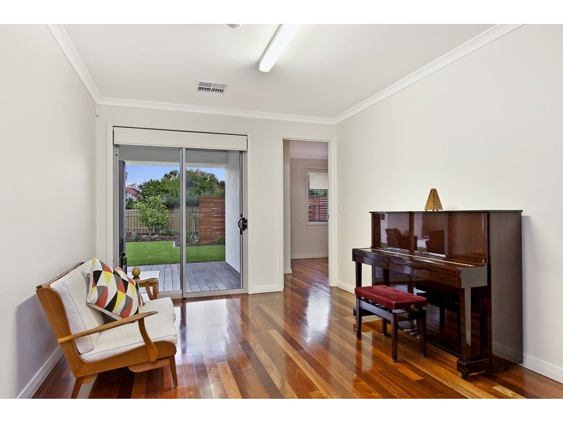 31 HMAS Australia Rd, Henley Beach South SA 5022