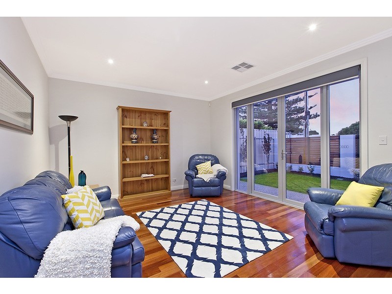 31 HMAS Australia Rd, Henley Beach South SA 5022