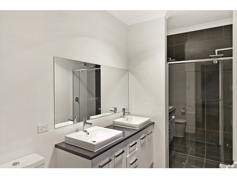 31 HMAS Australia Rd, Henley Beach South SA 5022