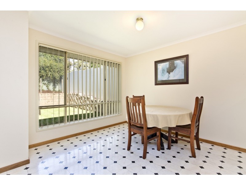 21 Somerset Avenue, Redwood Park SA 5097