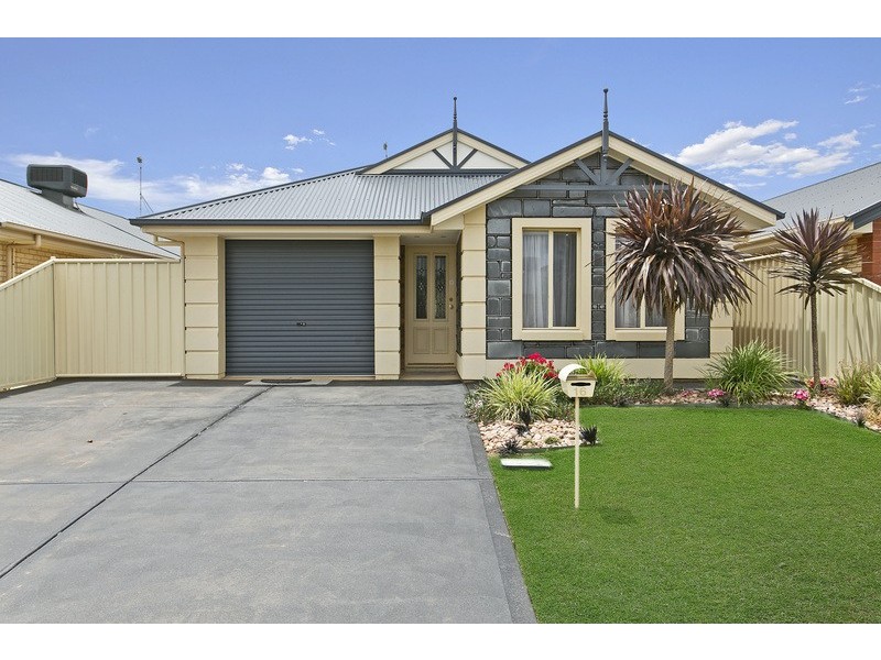 16 Kalyvas Drive, Munno Para West SA 5115