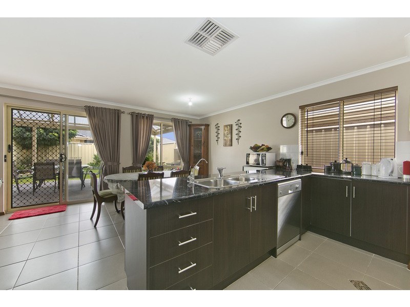 16 Kalyvas Drive, Munno Para West SA 5115