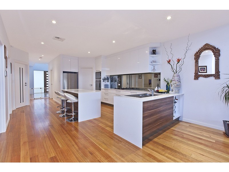 6A Jeanes Street, Henley Beach SA 5022