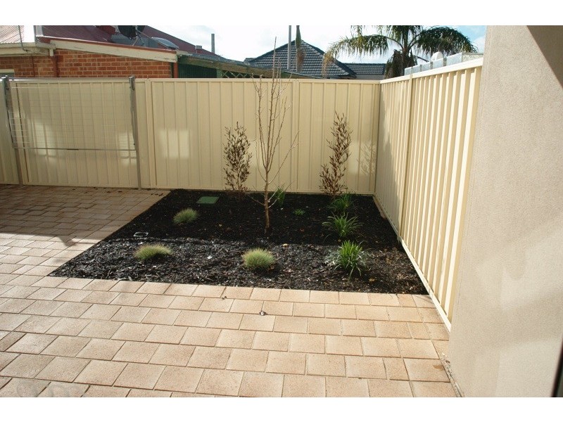 2/49 Glen Rowan Road, Woodville South SA 5011