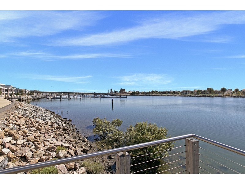 212/6-8 Wirra Drive, New Port SA 5015