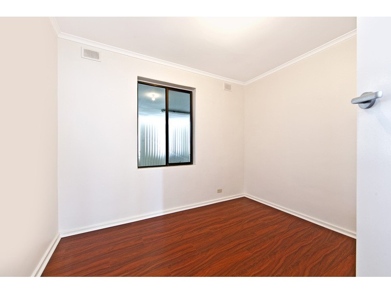 17 Cleve Street, Mansfield Park SA 5012